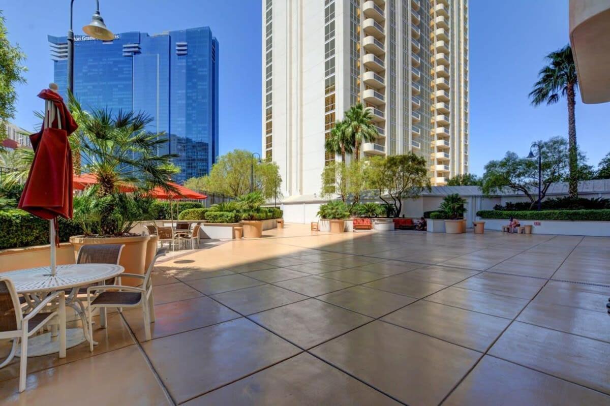 Mgm Signature-29-602 1Br 2Ba Balcony Jacuzzi Suite Las Vegas Exterior photo
